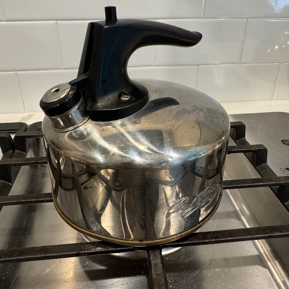 Revere Ware Paul Revere Copper Bottom Whistling Tea Kettle Stainless Steel f97-C